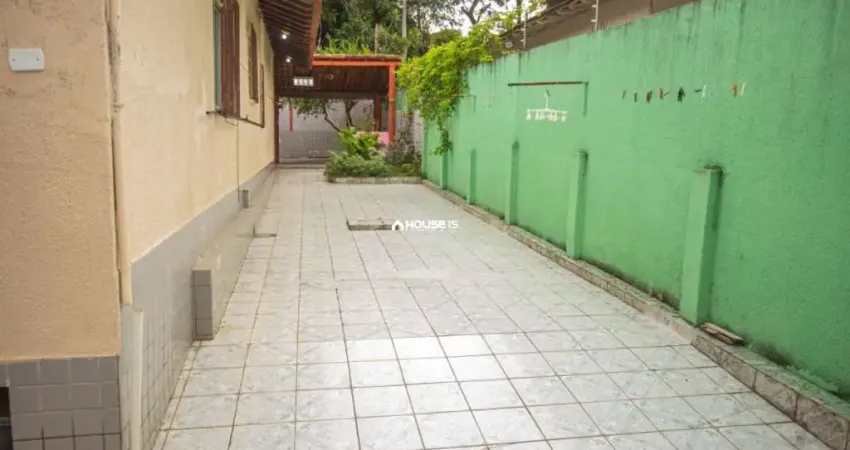 Casa comercial com 2 salas à venda na Rua Dezesseis, 595, Fátima Cidade Jardim, Guarapari