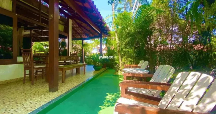 Casa em condomínio fechado com 4 quartos à venda na Malvim, 263, Enseada Azul, Guarapari