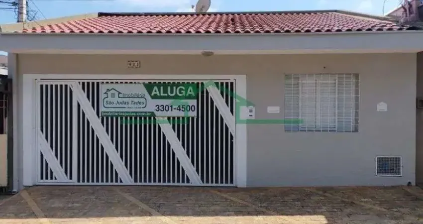 Casa com 3 quartos para alugar na Rua Doutor Paulo Pinto, São Dimas, Piracicaba