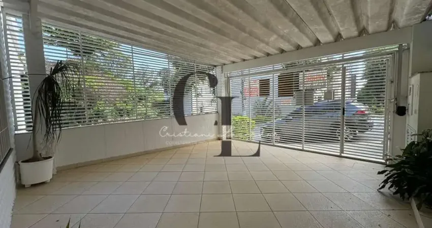 Sobrado à venda com 3 dormitórios e 2 vagas no Tucuruvi