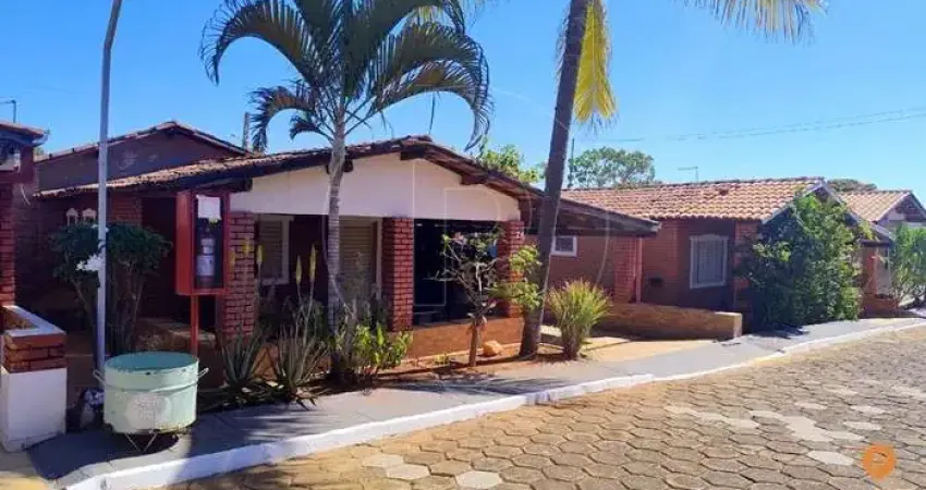 Casa para venda em caldas novas, mansões águas quentes, 2 dormitórios, 1 suíte, 2 banheiros, 2 vagas