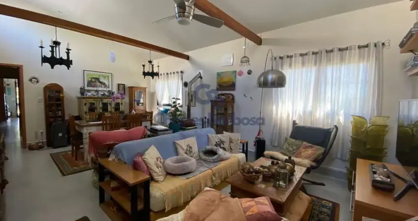 Casa à venda no Cond. Residencial Sete Lagos por R$1.385.000