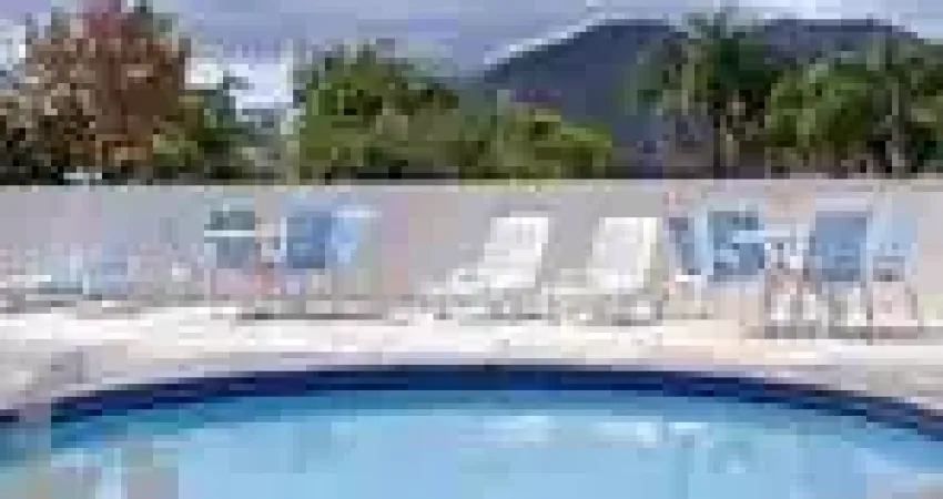 Excelente cobertura no condomínio barra bali! segurnaça,  luxo e  conforto