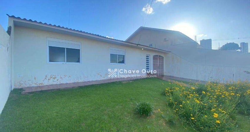 Casa com 3 dormitórios à venda, 200 m² por R$ 800.000,00 - Centro - Cascavel/PR