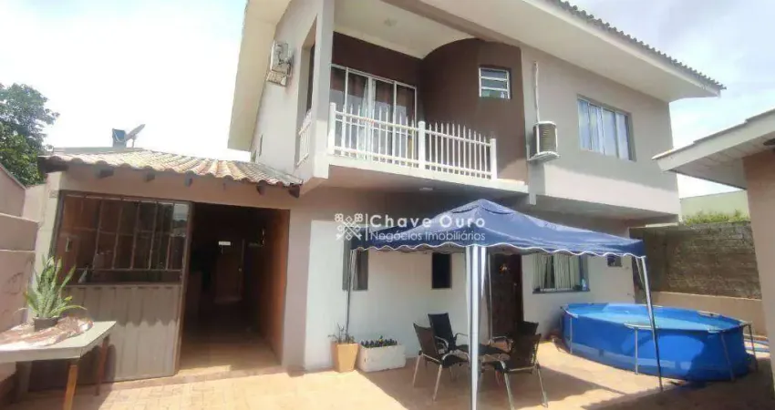 Sobrado à venda, 250 m² por R$ 1.600.000,00 - Região do Lago 3 - Cascavel/PR