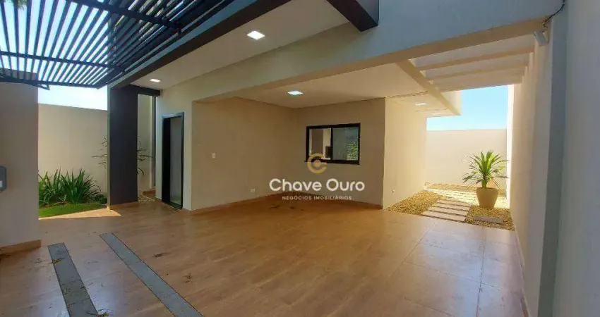 Sobrado à venda, 118 m² por R$ 800.000,00 - Claudete - Cascavel/PR