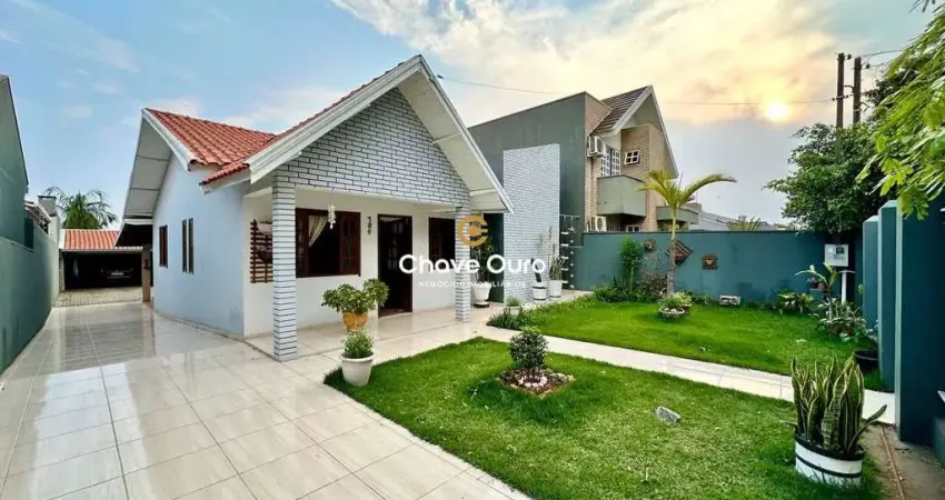 Casa com 3 quartos à venda no Jardim Pancera, Toledo 