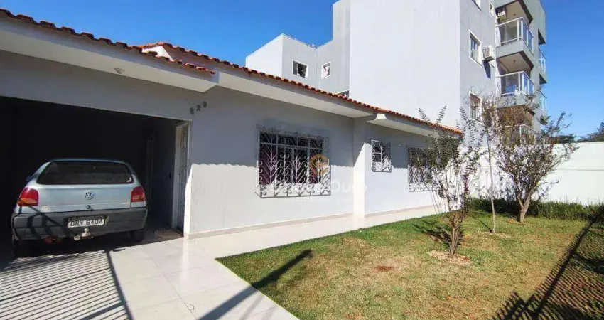 Casa com 3 dormitórios à venda, 99 m² por R$ 620.000,00 - Pioneiros Catarinenses - Cascavel/PR