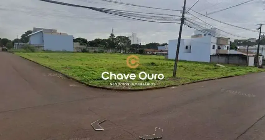 Terreno à venda na Vila Becker, Toledo