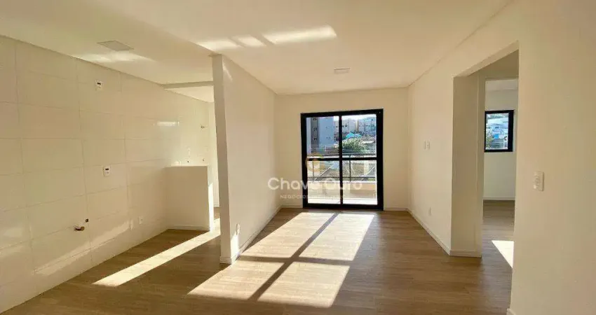 Apartamento com 2 dormitórios à venda, 61 m² por R$ 450.000,00 - Pioneiros Catarinenses - Cascavel/PR