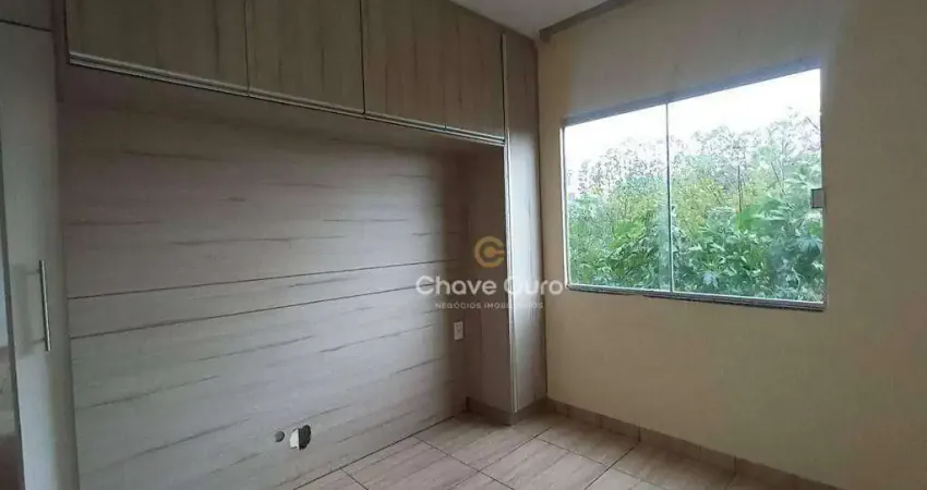 Apartamento com 2 dormitórios à venda, 49 m² por R$ 230.000,00 - Pacaembu - Cascavel/PR