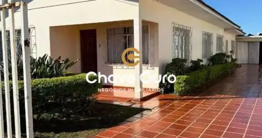 Casa com 4 quartos à venda no Maria Luiza, Cascavel