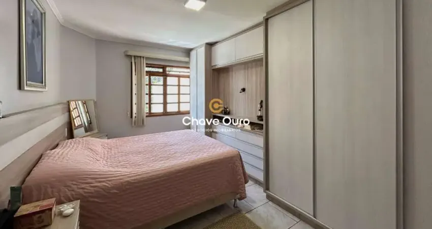 Casa com 3 quartos à venda no Região do Lago, Cascavel