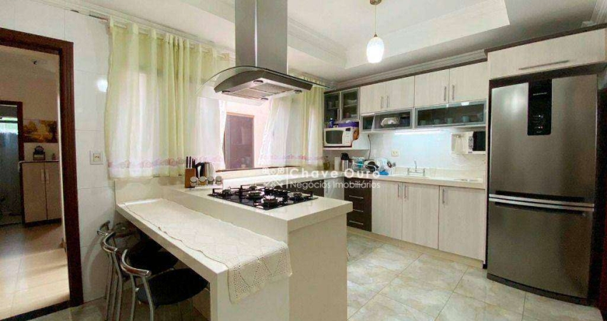 Sobrado à venda, 189 m² por R$ 1.250.000,00 - Centro - Cascavel/PR