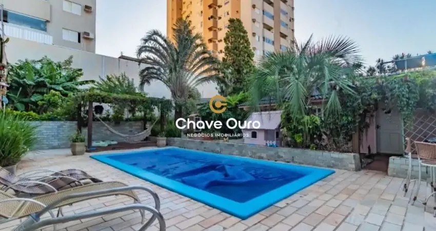 Casa com 4 quartos à venda no Centro, Cascavel 