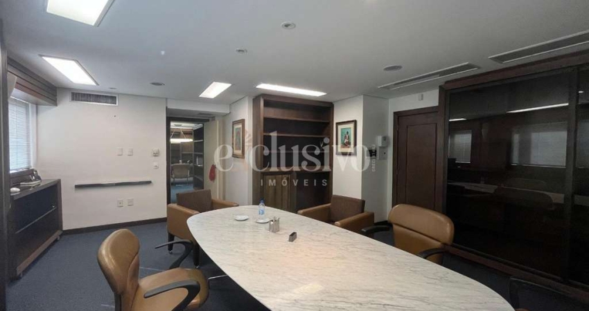 Sala comercial à venda na Rua Esteves Júnior, 50, Centro, Florianópolis