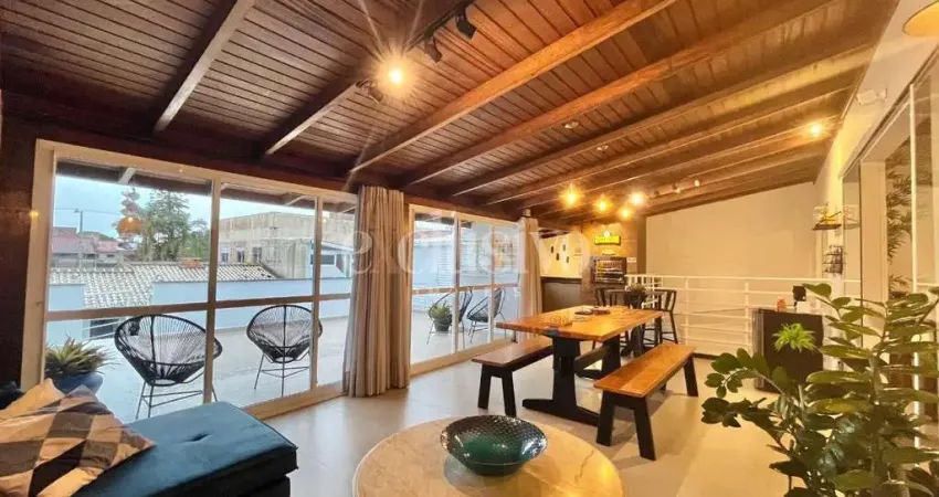 Casa com 4 quartos à venda na Rua Raimundo Correia, 359, Balneário, Florianópolis