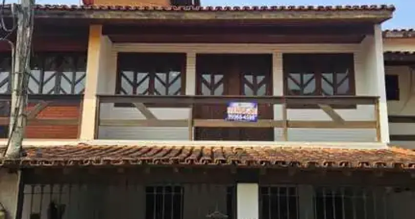 Casa para venda em macaé, visconde de araújo, 3 dormitórios, 1 suíte, 1 banheiro, 2 vagas