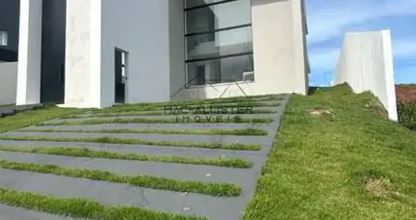 Casa 4 suítes alto padrão Alphaville Litoral Norte com Piscina! Segurança 24h