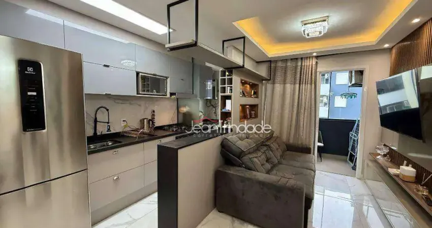 Apartamento com 2 dormitórios à venda, 53 m² por R$ 490.000 - Centro - Canoas/RS