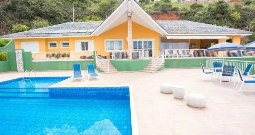 Casa em condomínio fechado com 5 quartos à venda no Centro, Igaratá 