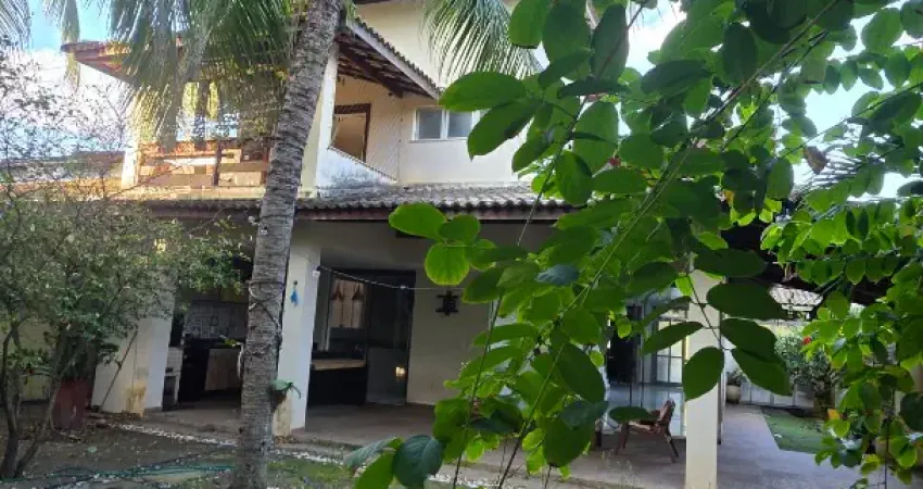 Casa em condomínio fechado com 5 quartos à venda na Avenida Ibirapitanga, Patamares, Salvador