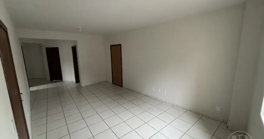 Apartamento com 3 quartos para alugar na Rua General Osório, 3000, Água Verde, Blumenau