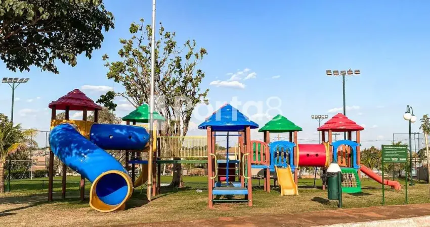 Terreno Amplo de 400m² no Condomínio Recanto do Lago - Parte Alta e Pronto para Construir.