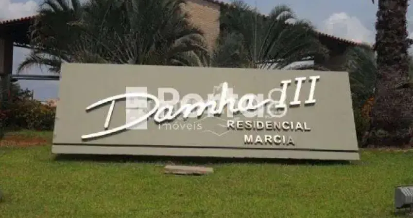 Sobrado com 4 Suítes à Venda no Damha III - Próximo à Represa Municipal.