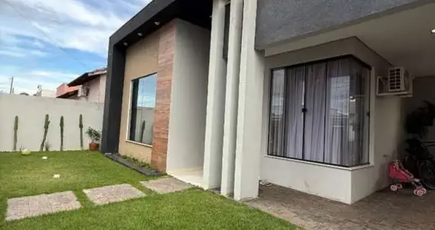 Casa com 4 quartos à venda na Avenida dos Canários, 1741 W, Loteamento Cidade Nova, Nova Mutum