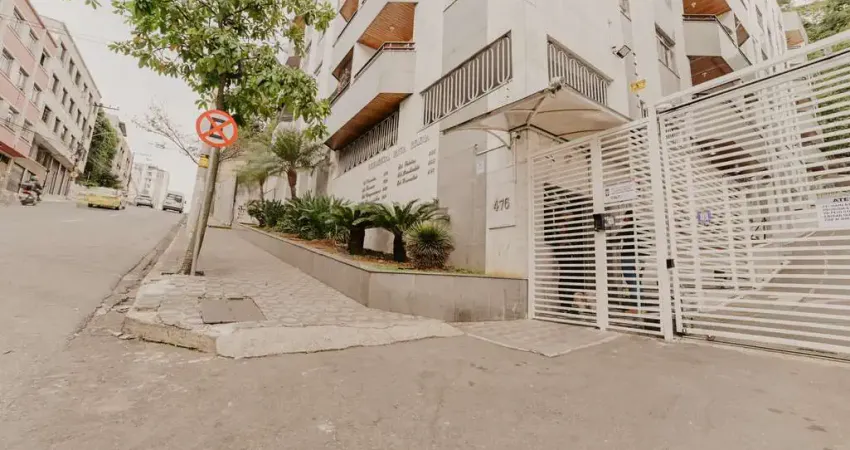 Apartamento 2 Quartos com Sacada, Sol da Manhã e Vaga – Santa Helena