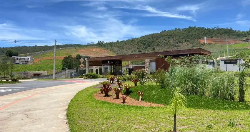 Terreno à Venda no Condomínio Estrela do Lago - Juiz de Fora - Melhor Vista do Condomínio