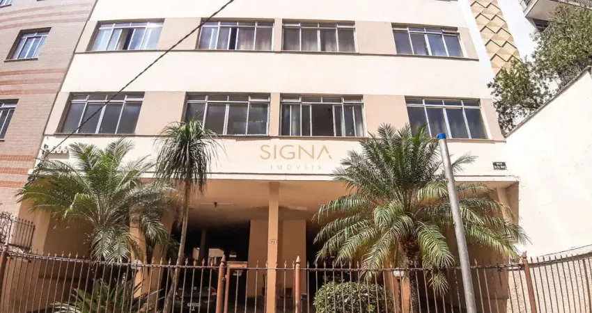 Apartamento de 3 quartos em rua plana no centro de juiz de fora!