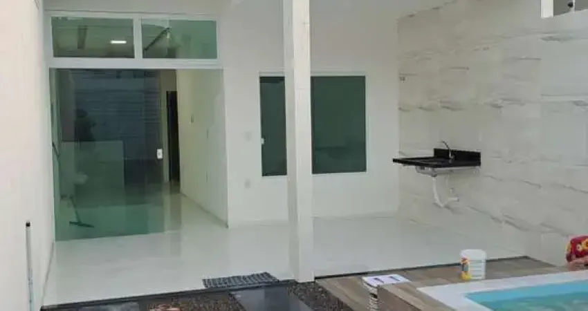 Casa no vilarejo de Arembepe com piscina próximo da praia(COD: c.N)
