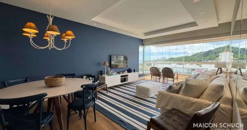 APARTAMENTO “PÉ NA AREIA', 3 DORMITÓRIOS SENDO 1 SUÍTE, VISTA MAR, MOBILIADO E DECORADO, JURERÊ, FLORIANÓPOLIS/SC.