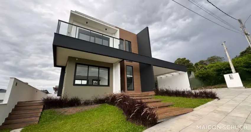 CASA 3 SÚITES EM CONDOMÍNIO, PRAIA DOS INGLESES, FLORIANÓPOLIS/SC.