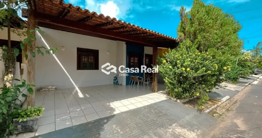 OS - Vendo casa em condomínio reformada no Olho D’água