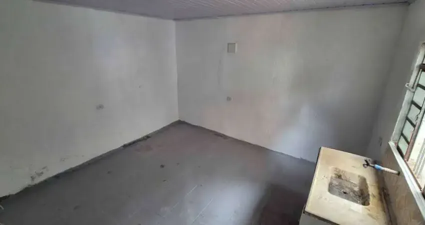 Kitnet / Stúdio para alugar na Estrada Portão Honda, Jardim Revista, Suzano