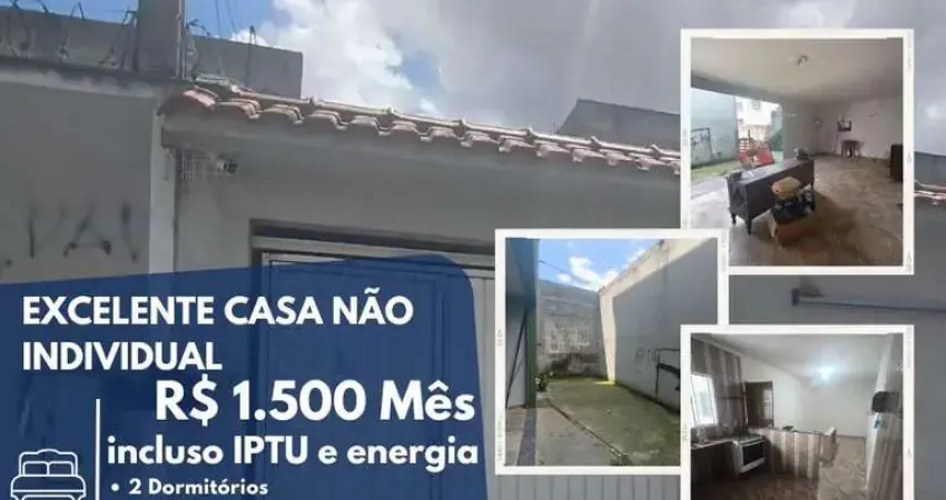 Casa para Locação em Suzano, Vila Amorim, 2 dormitórios, 1 banheiro, 1 vaga