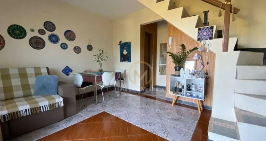Apartamento Duplex com 2 dormitórios à venda, 70 m² por R$ 370.000,00 - Castelanea - Petrópolis/RJ