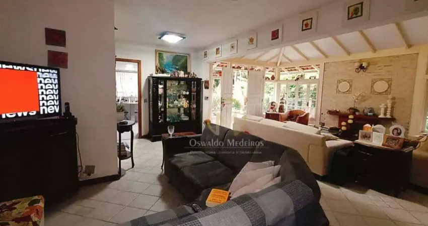 Casa ampla e aconchegante com vista privilegiada no Retiro.