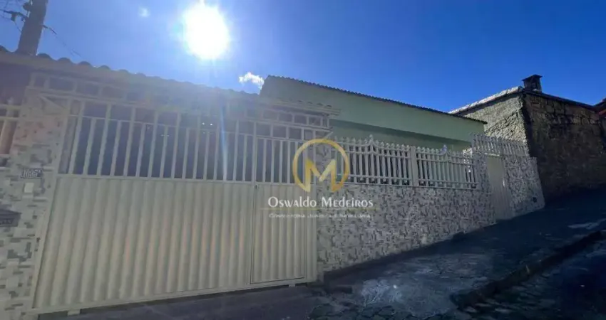 Casa com 2 dormitórios, 70 m² - venda por r$ 550.000,00 ou aluguel por r$ 2.317,95/mês - castelanea - petrópolis/rj