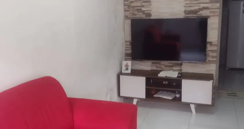 Vendo casa de 3 quartos com cobertura na vila laura, ótima oportunidade!