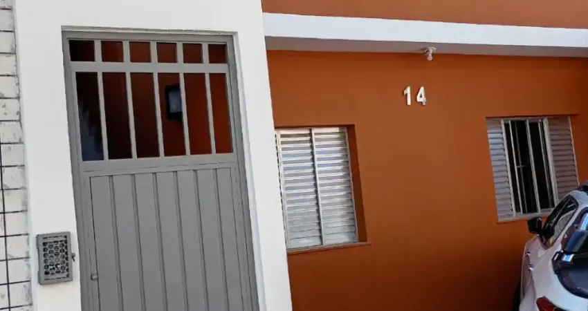 Alugo excelente apartamento de dois quartos em brotas, ótima localização!