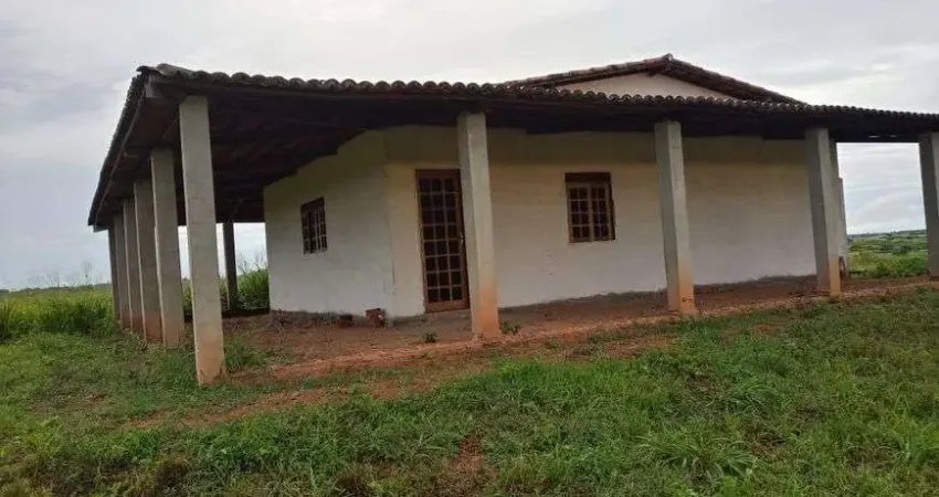 Chácara / sítio com 3 quartos à venda no Centro, Monte Alegre 