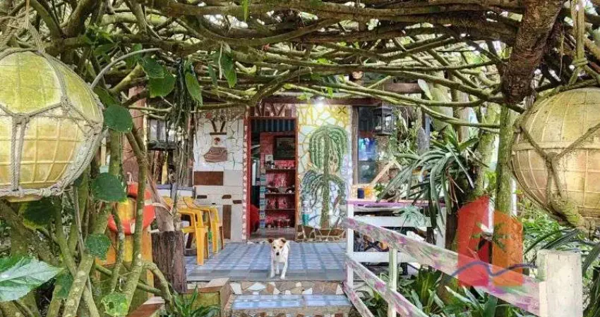 Casa Ecológica & Cabana com Natureza Integrada – Imbituba/SC | 700m da Praia do Ouvidor