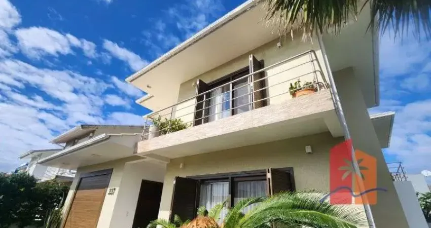 Casa Alto Padrão 194,50m² à Venda – Loteamento Pedra Branca, Garopaba/SC