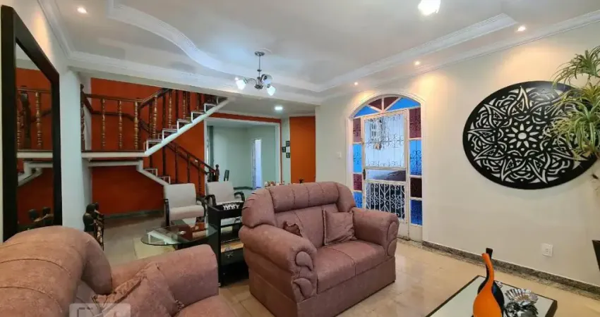 Casa com 3 quartos à venda na Rua Cândida de Miranda, 000, Vila Júlia, Poá