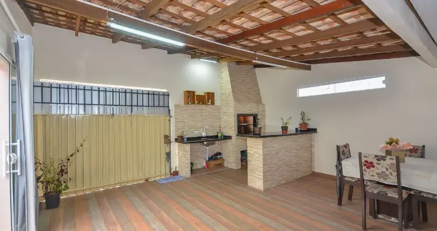 Casa com 3 quartos à venda na Rua José Gusso, 162, Fazendinha, Curitiba