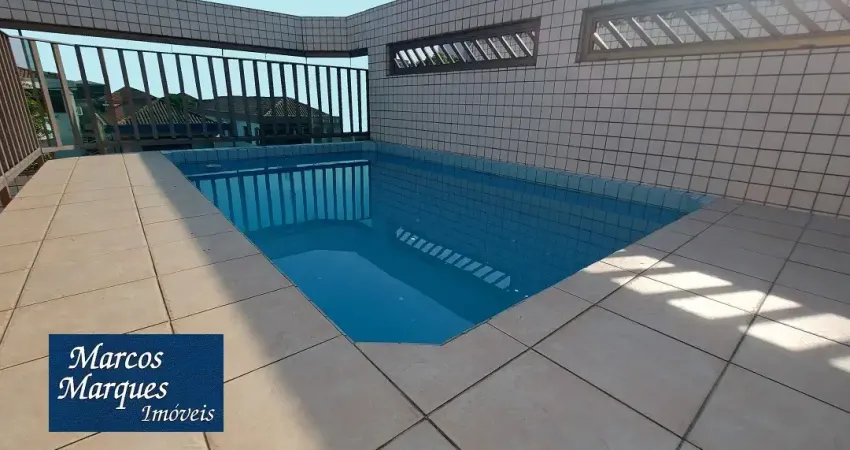 Casa duplex com piscina e espaço gourmet com churrasqueira no bairro aparecida